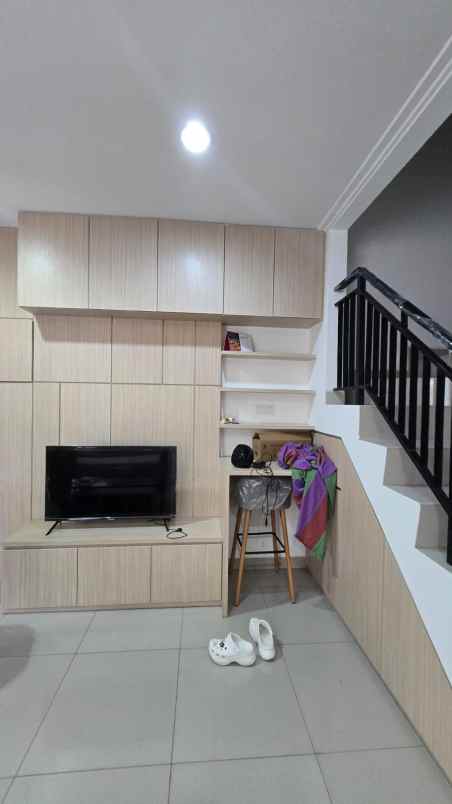 disewakan rumah milenial pik 2 fully furnish