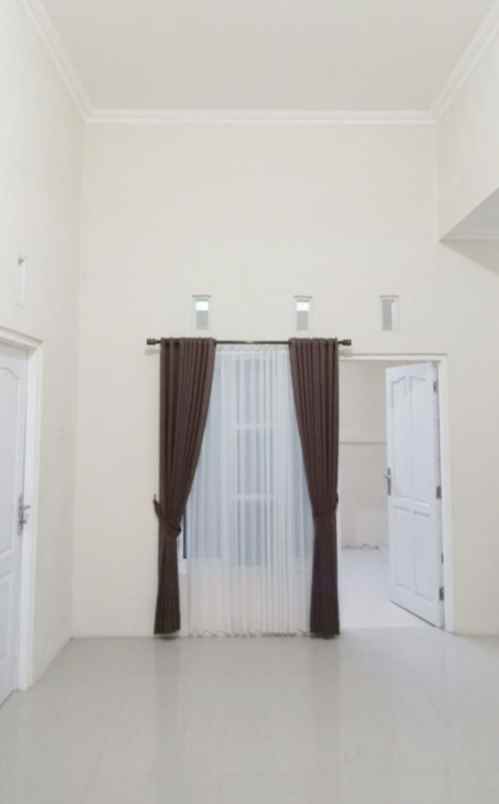 disewakan rumah mulawarman tembalang semarang