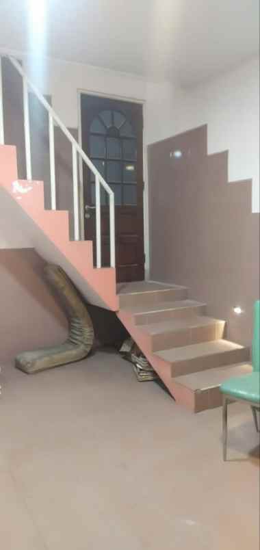 disewakan rumah rungkut mapan tengah