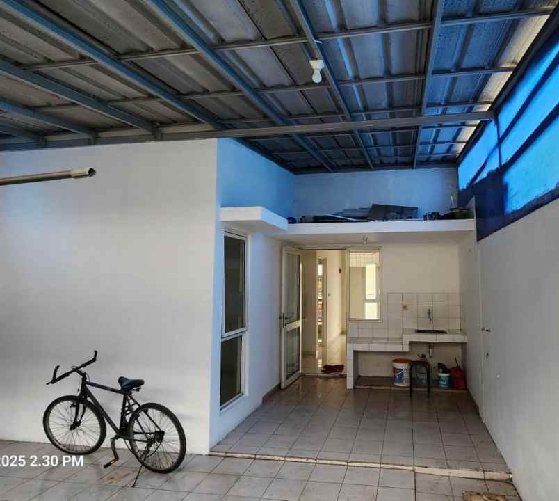 disewakan rumah suvarna sutera tangerang