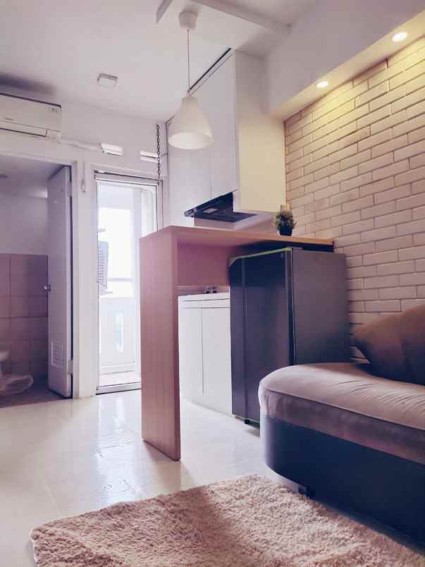 disewakan unit apartment green pramuka city 2br