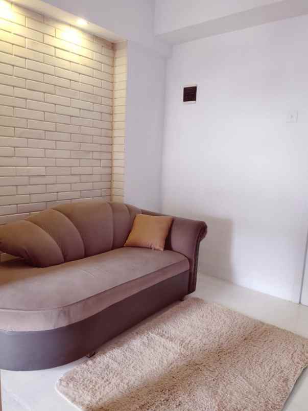 disewakan unit apartment green pramuka city 2br