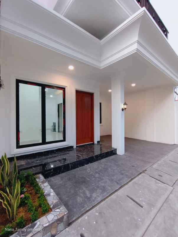 hanya 1 unit tersedia rumah cluster modern di bintaro