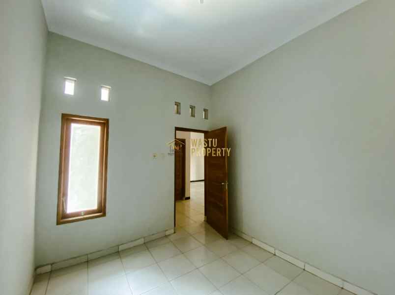 hunian elegan modern dan cantik 7 menit pasar kalasan