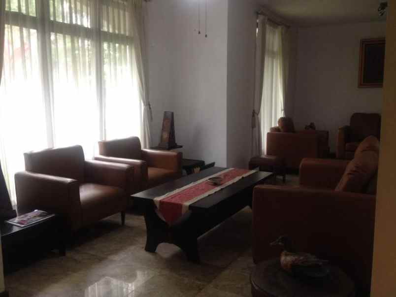 hunian nyaman di bintaro jaya