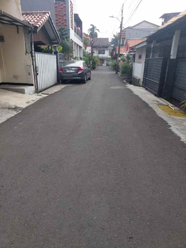 jual 2 rumah 1 lantai dan 2 lantai di dekat area rsupp