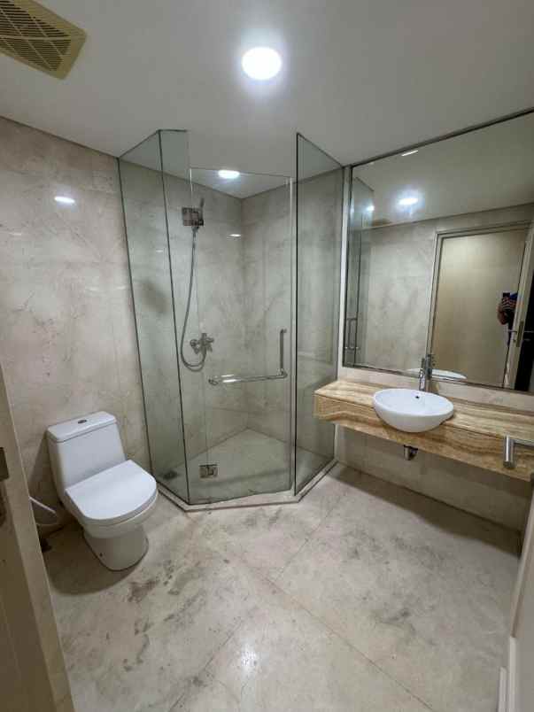 jual apartemen the peak residence strategis
