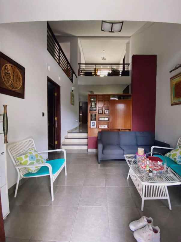 jual cepat rumah siap huni di setra duta