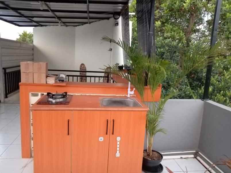 jual kost2an 2 5 lantai dekat kampus pakuan kota bogor