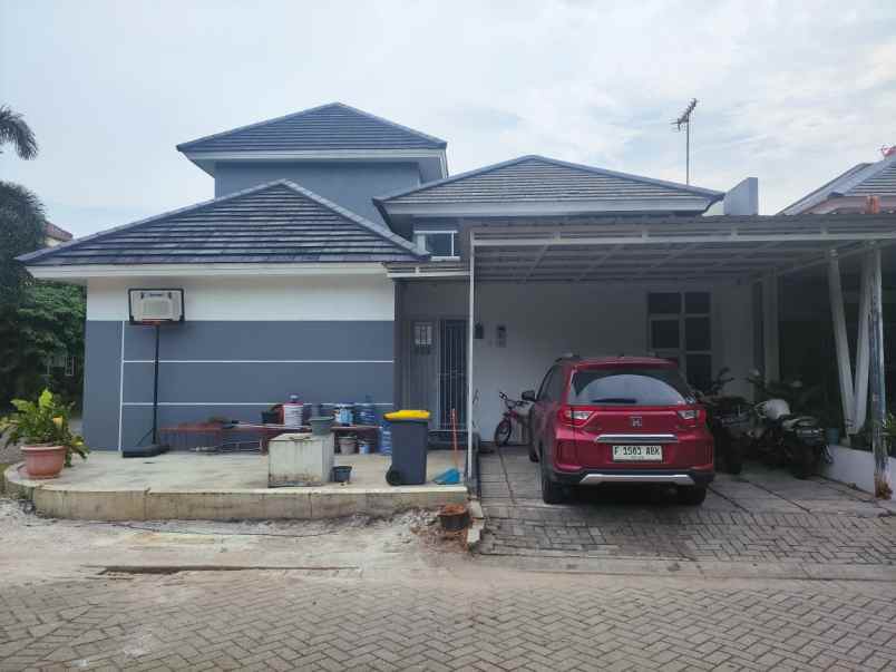 jual rumah hook di grand cibubur country cibubur