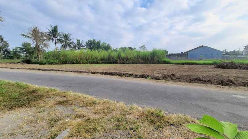 kavling strategis hanya 3km ke uii di sukoharjo sleman