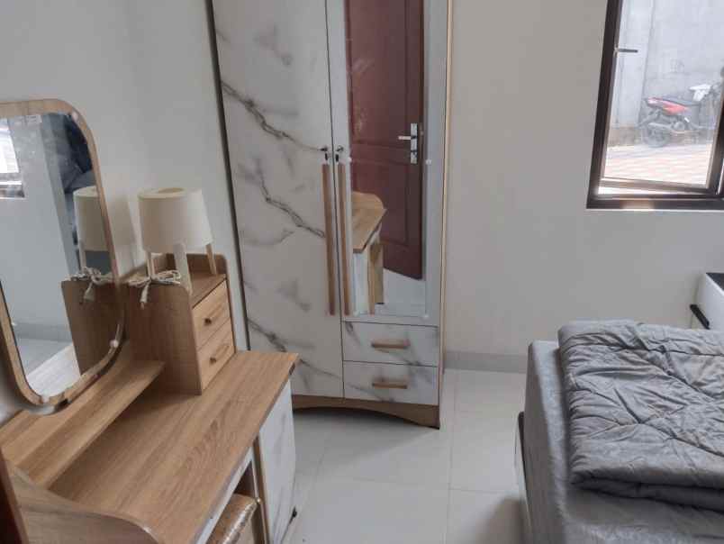 pamulang rumah 1 5 lantai harga murah lokasi strategis