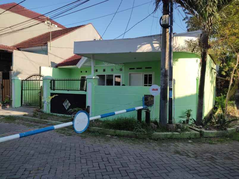 perum puri indah depan tol lippo plaza row 2 mobil