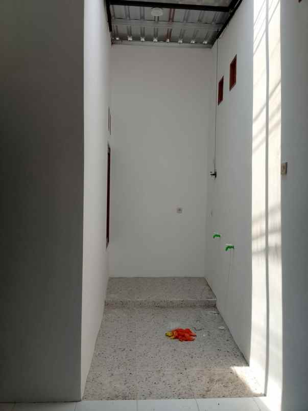 perumahan subsidi sanankulon blitar centong regency