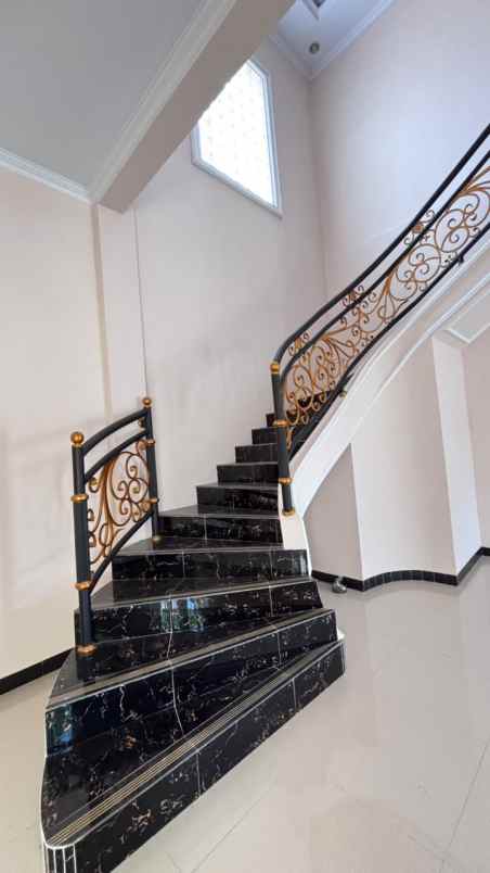 promo rumah 2 lantai di bantul
