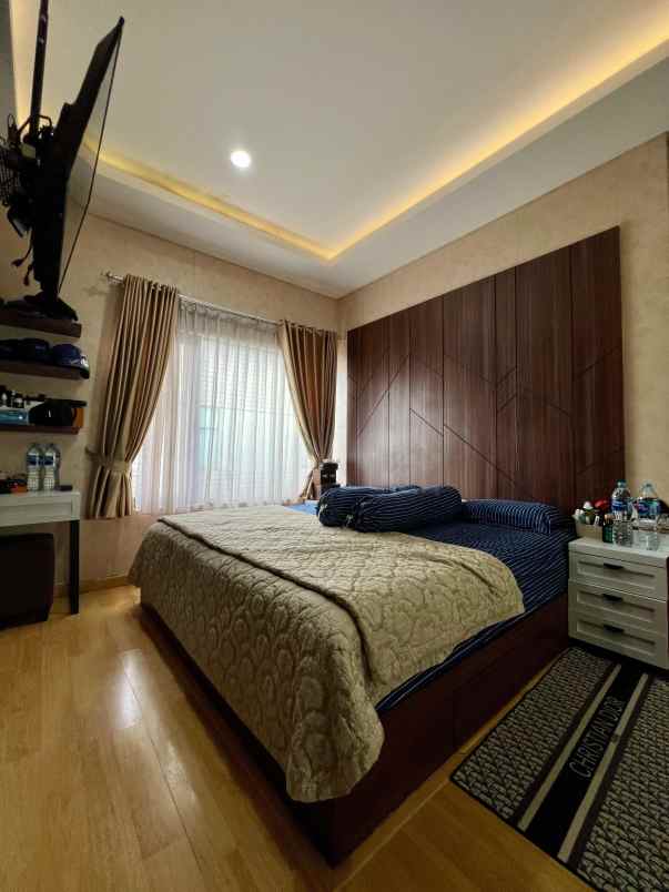 rare unit rumah luas asri di veteran jakarta selatan