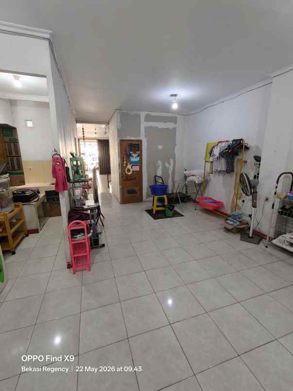 ruko 3lt luas 5x18 90m aralia hi harapan indah bekasi