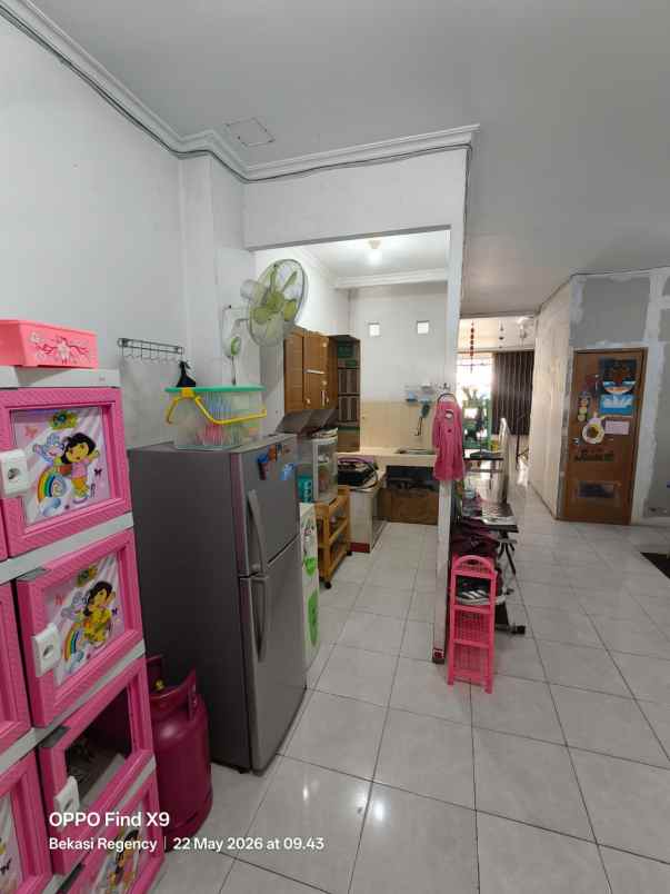 ruko 3lt luas 5x18 90m aralia hi harapan indah bekasi