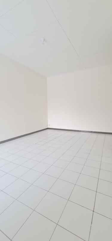 ruko baru renov taman holis indah dekat bpk bandung