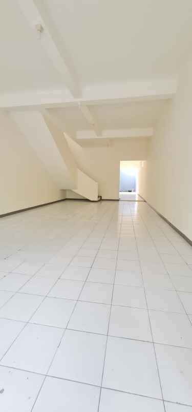 ruko baru renov taman holis indah dekat bpk bandung