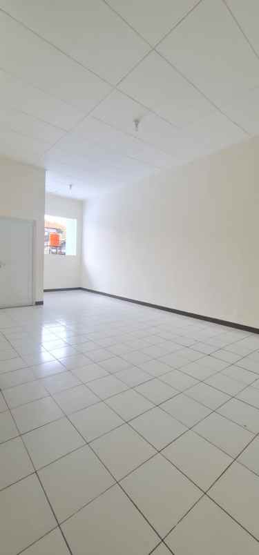 ruko baru renov taman holis indah dekat bpk bandung