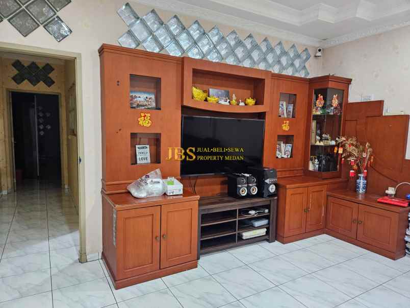 ruko fully furnished dijual di jalan m h thamrin medan