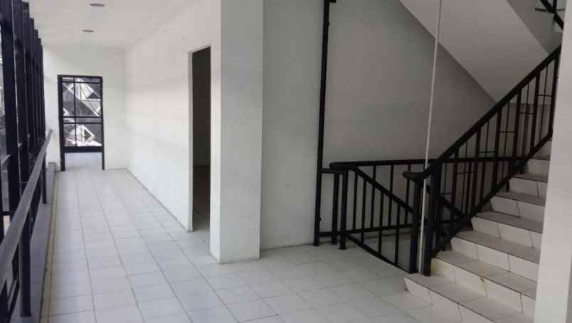 ruko rmi 3 5 lantai min 2th surabaya timur