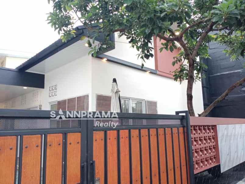 rumah 1 5 lantai mezzanine di perumnas depok 1 melin