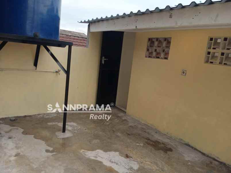 rumah 1 5 lantai mezzanine di perumnas depok 1 melin