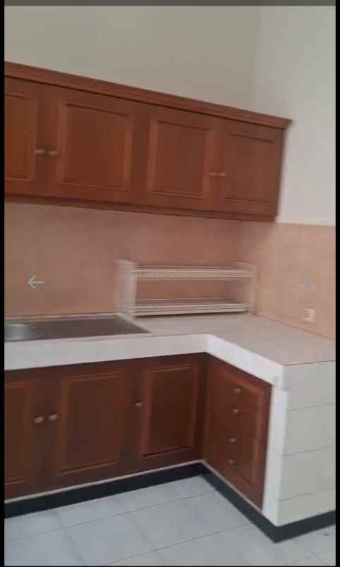 rumah 1 lantai dikomplek batununggal