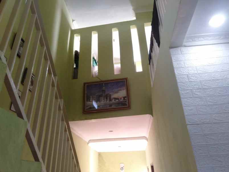 rumah 2 lantai bebas banjir dan longsor dijual