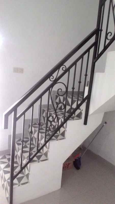 rumah 2 lantai di sukmajaya depok