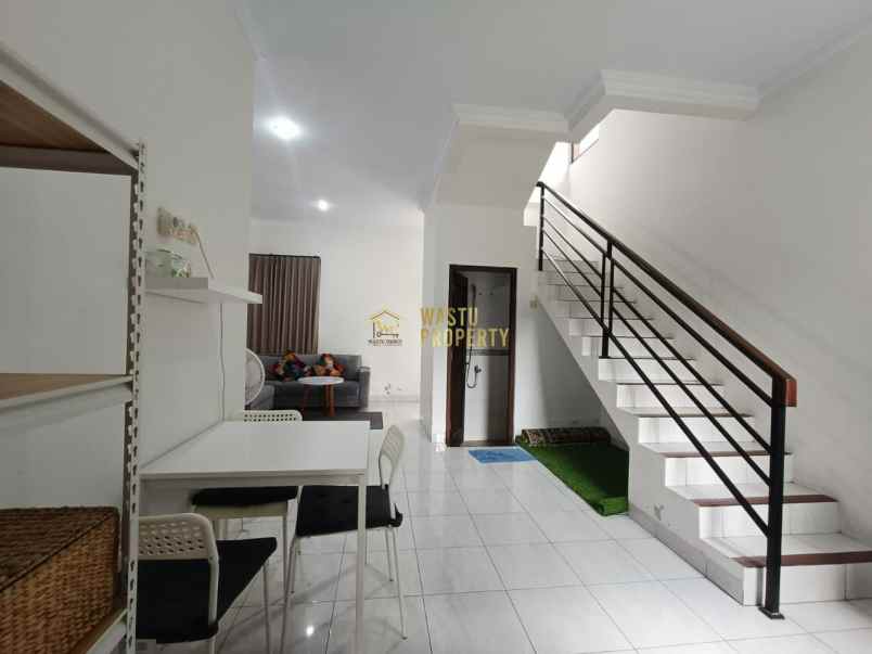 rumah 2 lantai one gate system di ngaglik sleman