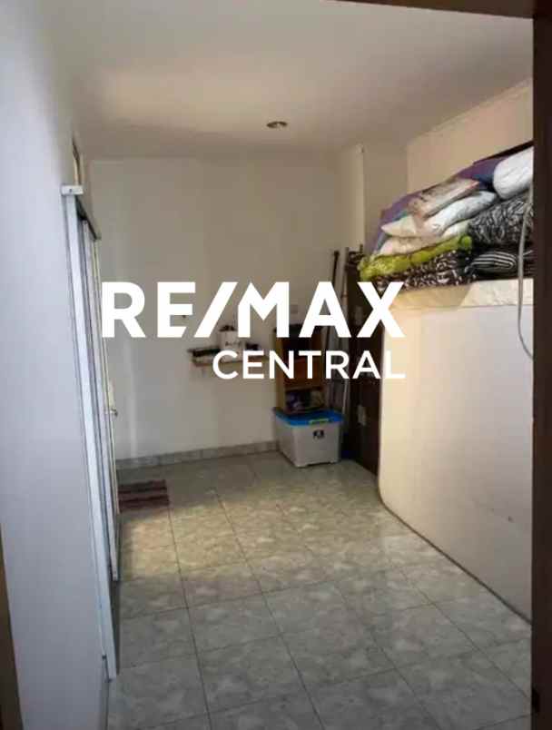 rumah bagus shm ditaman harapan baru bekasi