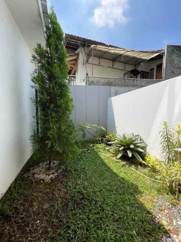 rumah baru bsd siap huni dp 0 free biaya kpr ppn shm