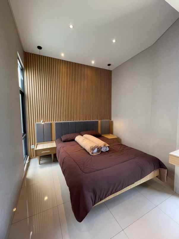 rumah baru bsd siap huni dp 0 free biaya kpr ppn shm