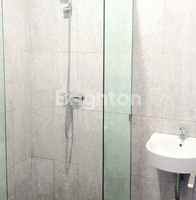 rumah baru gress pakuwon city row 3 mobil