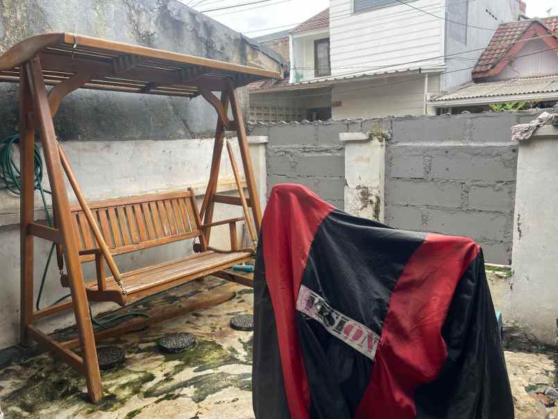 rumah cantik vila dago ciputat