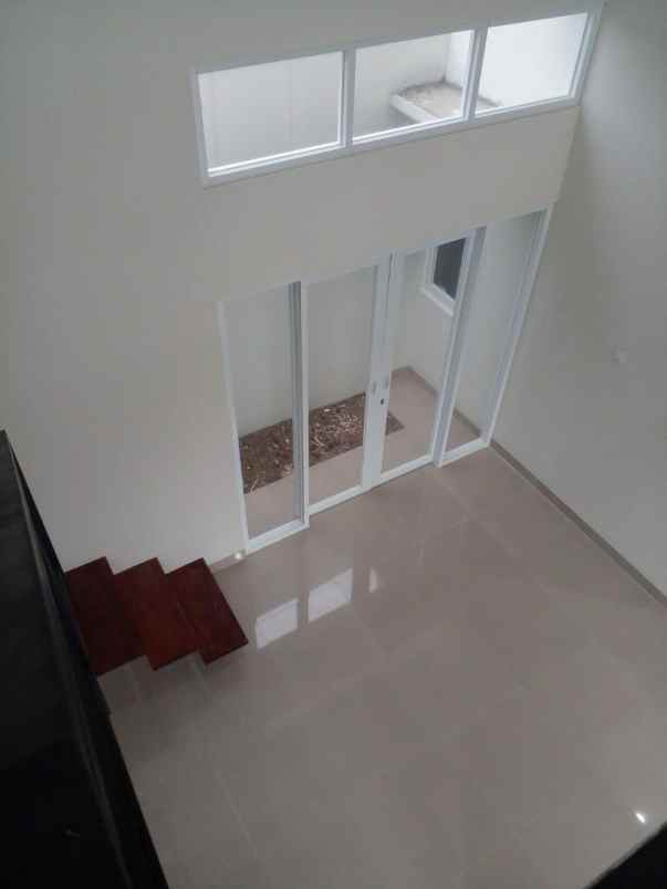 rumah cilebut tanpa bank 900 stasiun krl