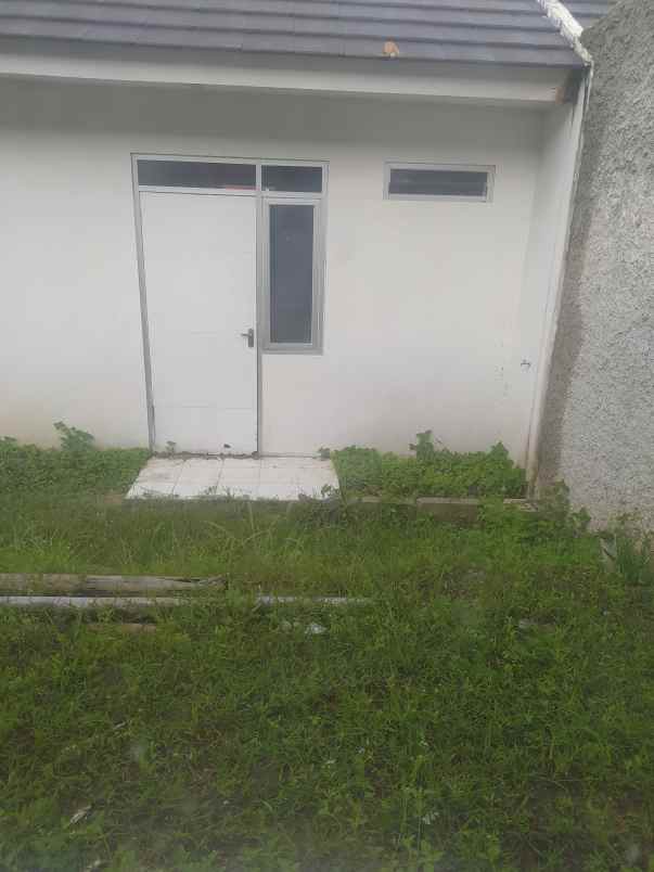 rumah cluster spring dale