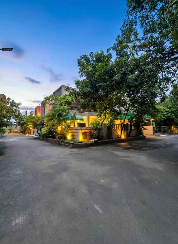 rumah dalam cluster di billymoon pondok kelapa jaktim