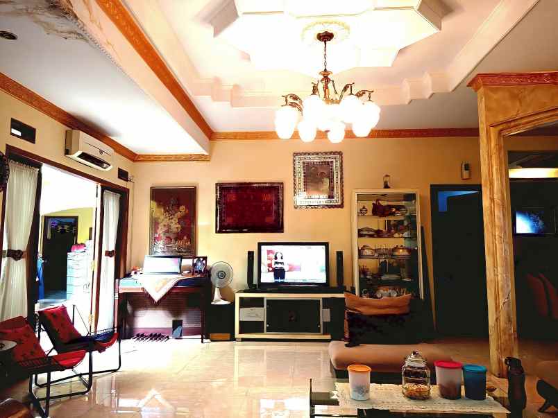 rumah demakan baru tegalrejo