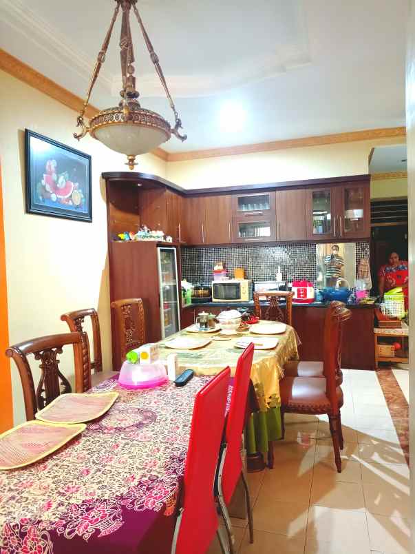 rumah demakan baru tegalrejo