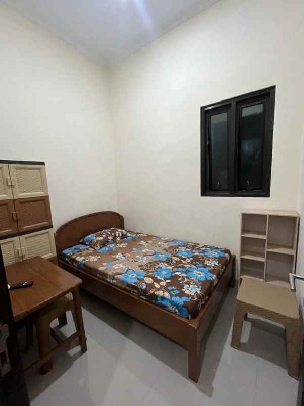 rumah dengan taman luas di sumberadi mlati