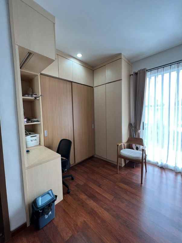 rumah dijual cepat graha natura edenia surabaya