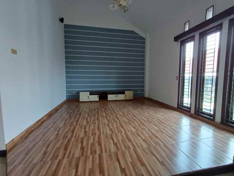 rumah dijual di jatibening baru bebas banjir