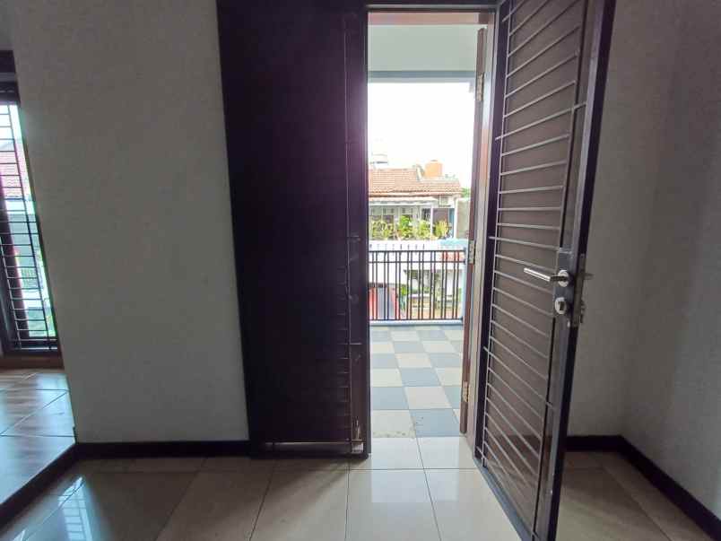 rumah dijual di jatibening baru bebas banjir