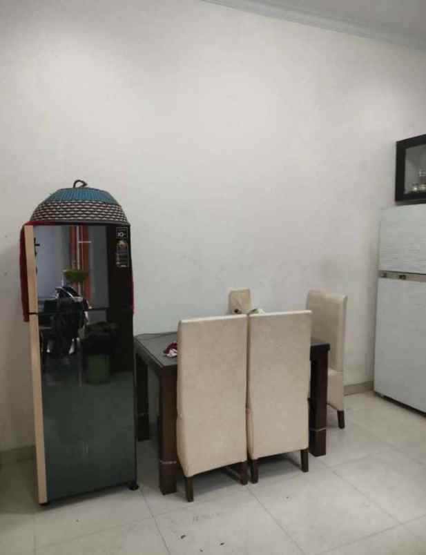 rumah dijual komplek elite galaxy pekayon
