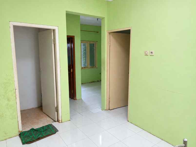 rumah dijual mojosongo jebres solo dekat kampus uns