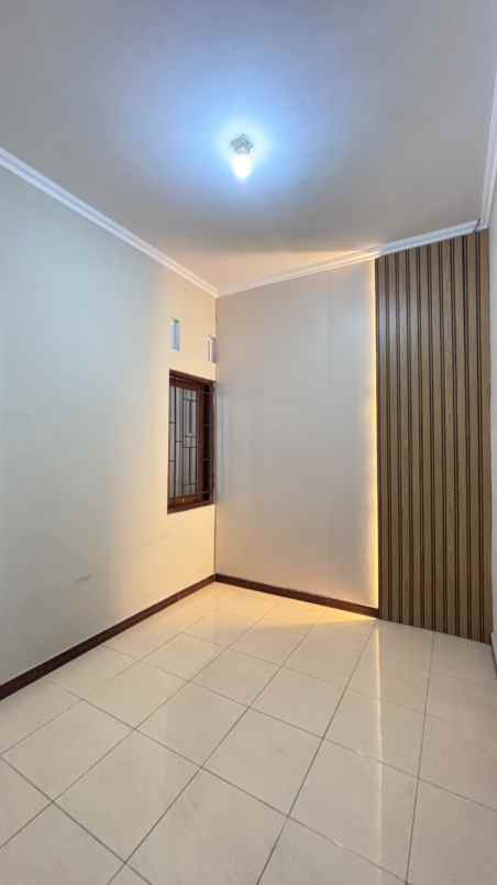 rumah full furnished cuma rp550 juta